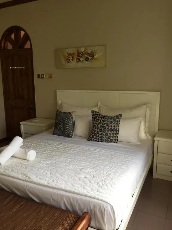Bayview Villa -Sea Side Villa Anse Boileau Seychelles