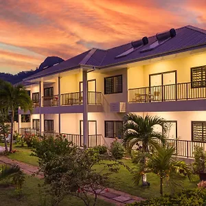 Creole Breeze Self Catering Anse Boileau